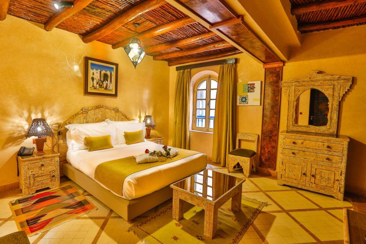 Mimouna Riad 4*