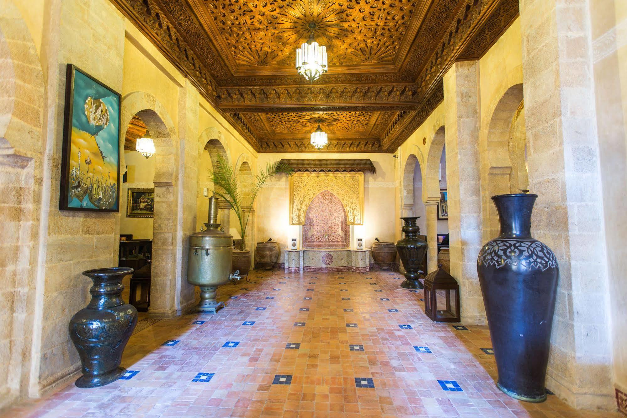 Mimouna Riad 4*